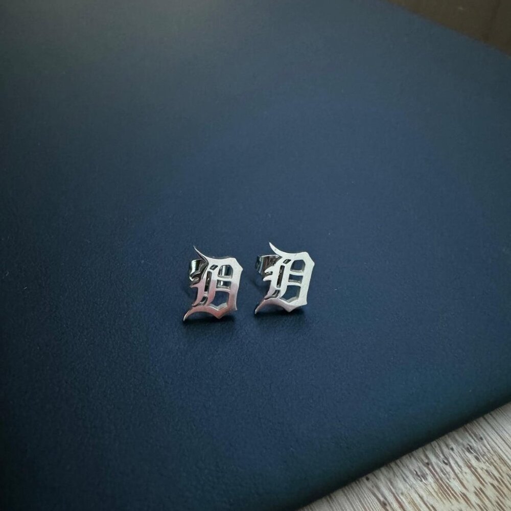 Detroit Tigers Earrings - Silver Stud Earrings - MLB - Baseball - Unisex